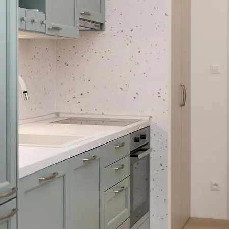 Lalu Apartman *